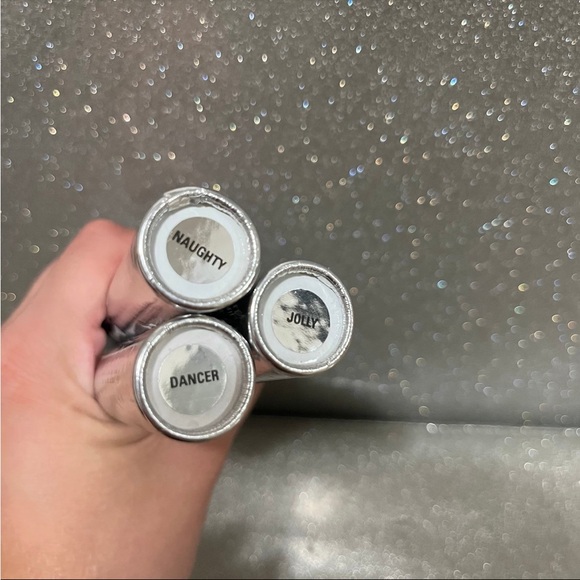 Kylie Cosmetics Holiday Lip Set - Picture 3 of 7